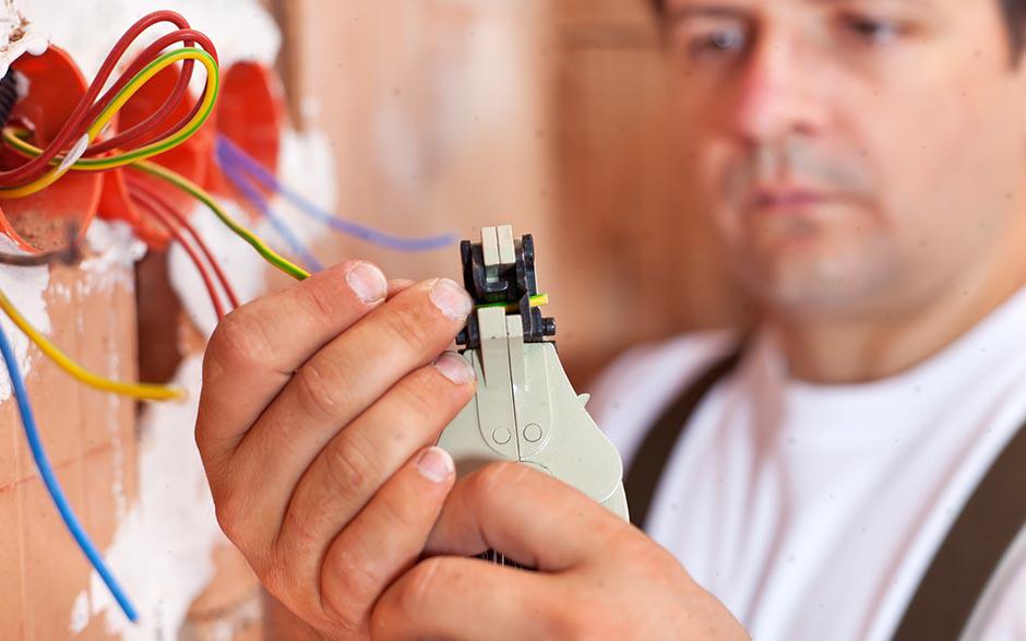 travaux d'électricité Le Plessis-Bouchard
